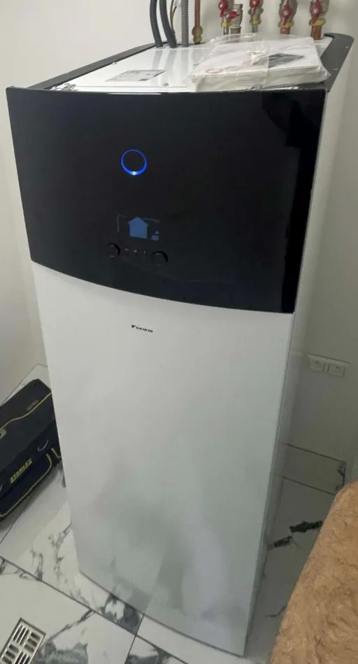 Tepelné čerpadlo vzduch voda Daikin Altherma 3 6kW s chladením rodinný dom Babiná