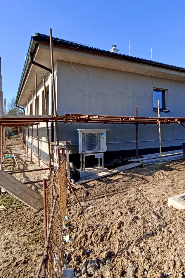Tepelné čerpadlo vzduch voda Daikin Altherma 3 6kW s chladením rodinný dom Badín
