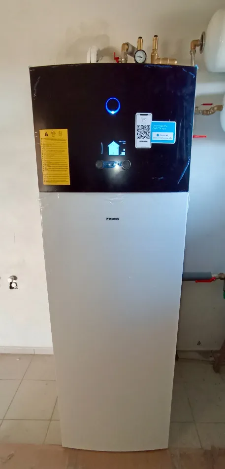 Tepelné čerpadlo vzduch voda Daikin Altherma 3 6kW s chladením rodinný dom Badín