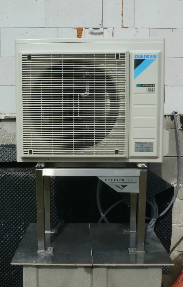 Tepelné čerpadlo vzduch voda Daikin Altherma 3 6kW s chladením rodinný dom Badín