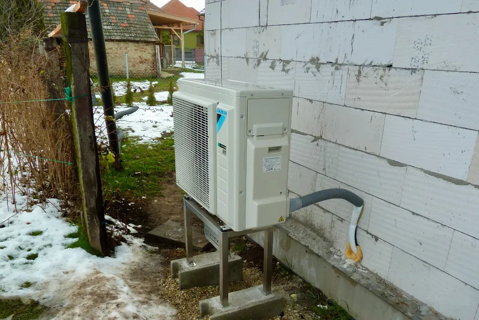 Tepelné čerpadlo vzduch voda Daikin Altherma 3 6kW s chladením rodinný dom Bánov