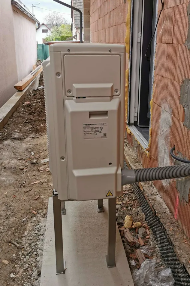 Tepelné čerpadlo vzduch voda Daikin Altherma 3 6kW s chladením rodinný dom Beluša