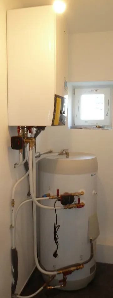 Tepelné čerpadlo vzduch voda Daikin Altherma 3 6kW s chladením rodinný dom Belža