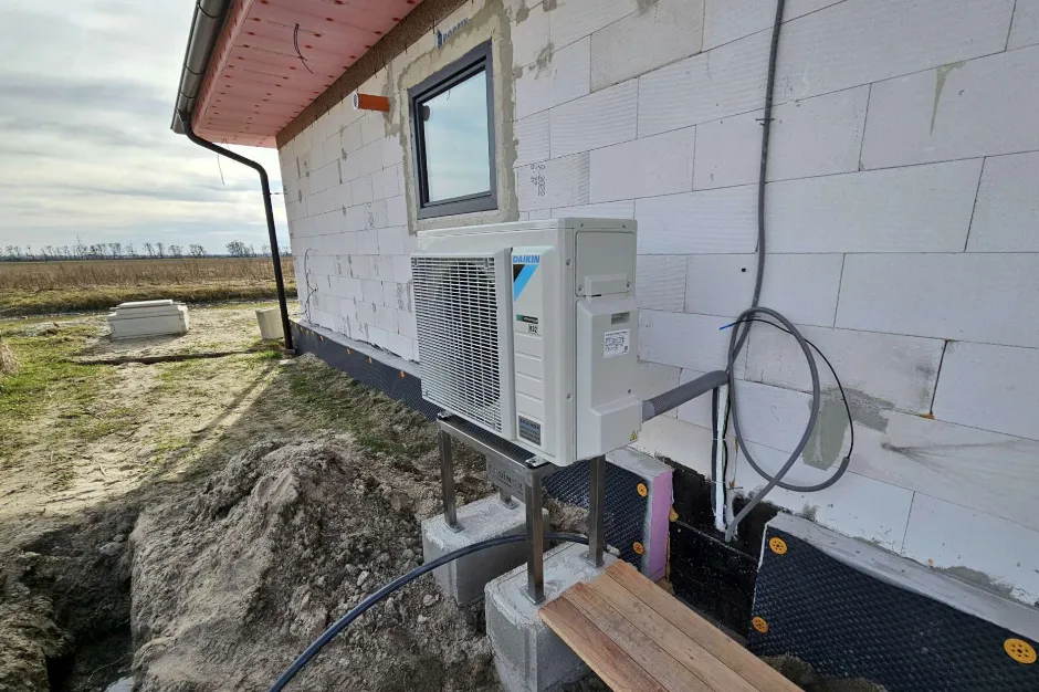 Tepelné čerpadlo vzduch voda Daikin Altherma 3 6kW s chladením rodinný dom Brodské