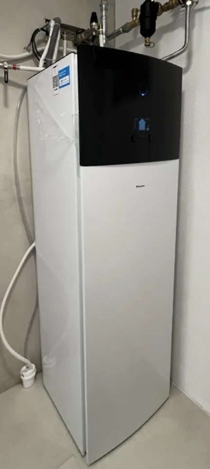 Tepelné čerpadlo vzduch voda Daikin Altherma 3 6kW s chladením rodinný dom Brusno