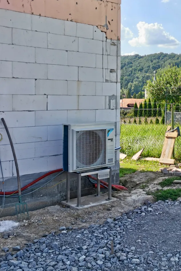 Tepelné čerpadlo vzduch voda Daikin Altherma 3 6kW s chladením rodinný dom Budča