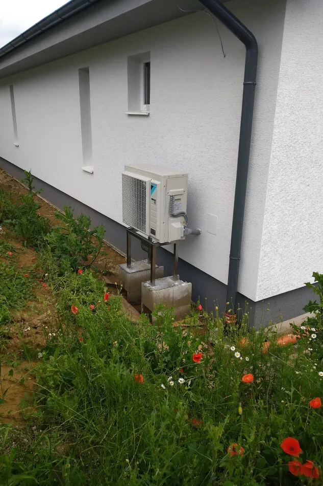 Tepelné čerpadlo vzduch voda Daikin Altherma 3 6kW s chladením rodinný dom Budča