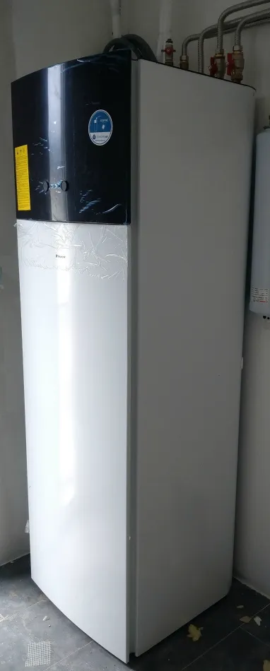 Tepelné čerpadlo vzduch voda Daikin Altherma 3 6kW s chladením rodinný dom Budča