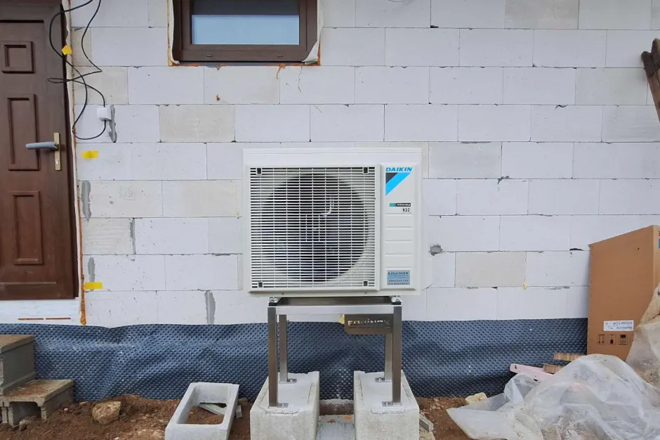 Tepelné čerpadlo vzduch voda Daikin Altherma 3 6kW s chladením rodinný dom Bzovík