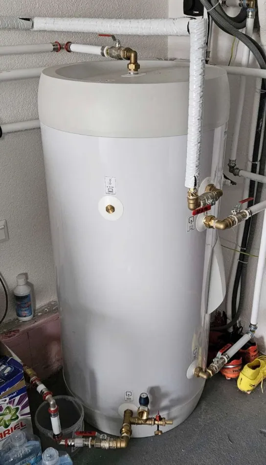 Tepelné čerpadlo vzduch voda Daikin Altherma 3 6kW s chladením rodinný dom Bzovík