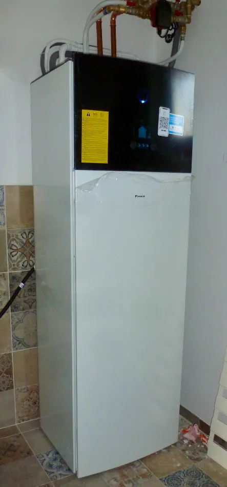 Tepelné čerpadlo vzduch voda Daikin Altherma 3 6kW s chladením rodinný dom Cabaj