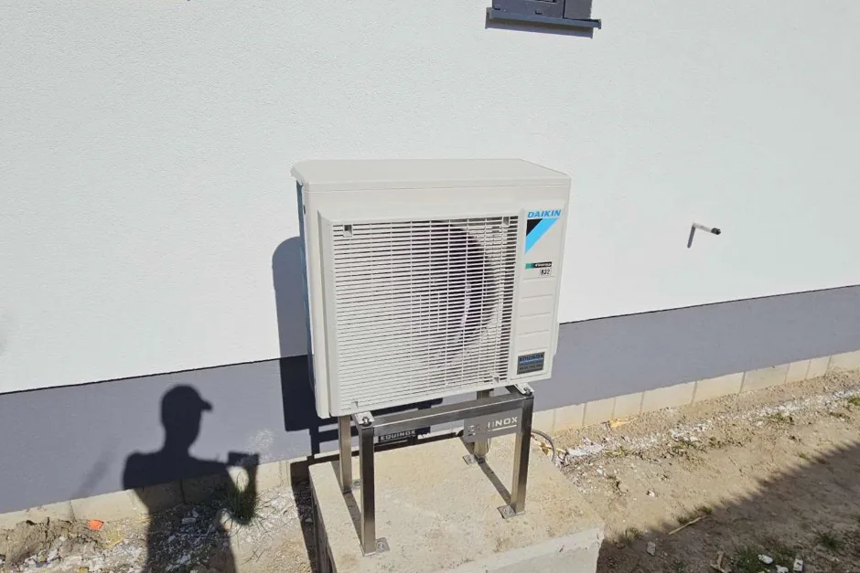 Tepelné čerpadlo vzduch voda Daikin Altherma 3 6kW s chladením rodinný dom Cerová