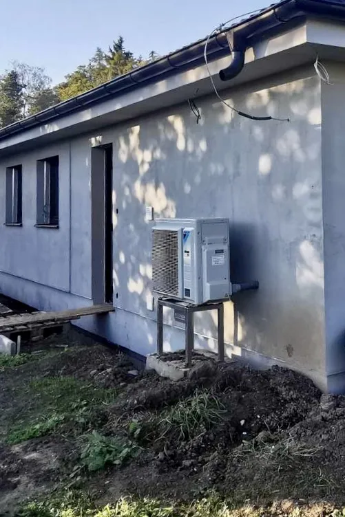 Tepelné čerpadlo vzduch voda Daikin Altherma 3 6kW s chladením rodinný dom Dechtice