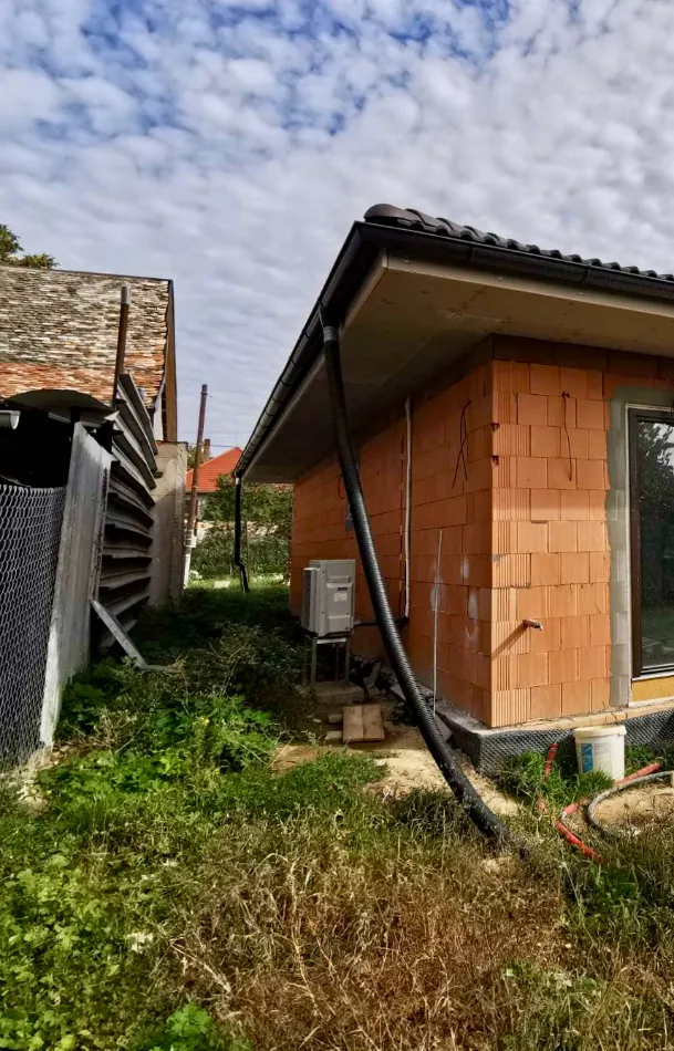 Tepelné čerpadlo vzduch voda Daikin Altherma 3 6kW s chladením rodinný dom Halič