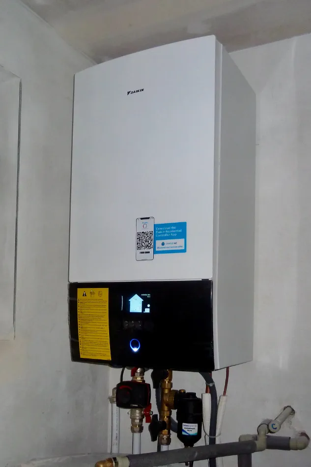 Tepelné čerpadlo vzduch voda Daikin Altherma 3 6kW s chladením rodinný dom Horný Kalník
