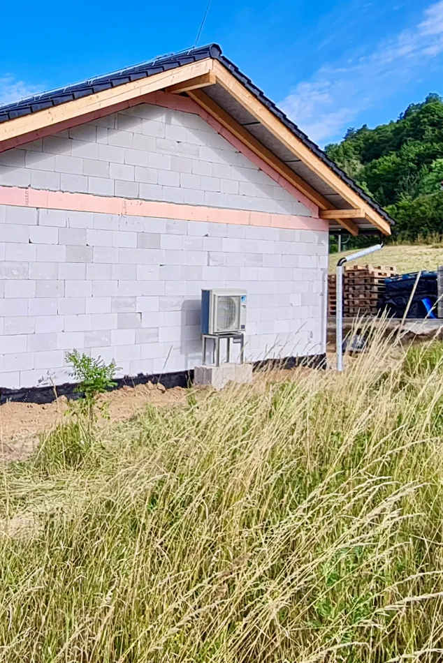 Tepelné čerpadlo vzduch voda Daikin Altherma 3 6kW s chladením rodinný dom Hronská Dúbrava
