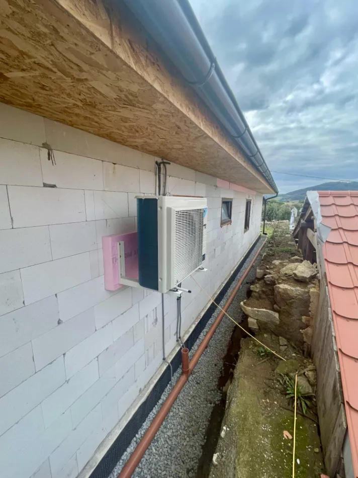 Tepelné čerpadlo vzduch voda Daikin Altherma 3 6kW s chladením rodinný dom Klokoč