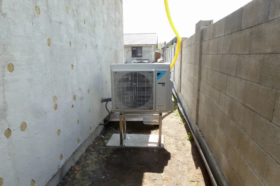 Tepelné čerpadlo vzduch voda Daikin Altherma 3 6kW s chladením rodinný dom Kúty