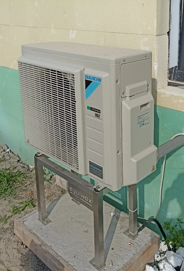 Tepelné čerpadlo vzduch voda Daikin Altherma 3 6kW s chladením rodinný dom Loimersdorf