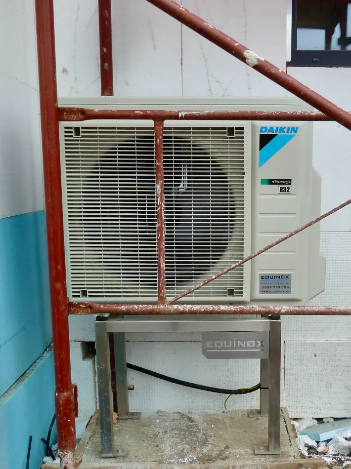 Tepelné čerpadlo vzduch voda Daikin Altherma 3 6kW s chladením rodinný dom Loimersdorf