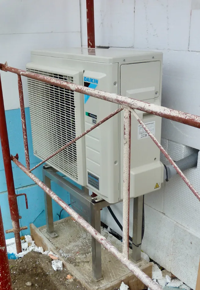 Tepelné čerpadlo vzduch voda Daikin Altherma 3 6kW s chladením rodinný dom Loimersdorf