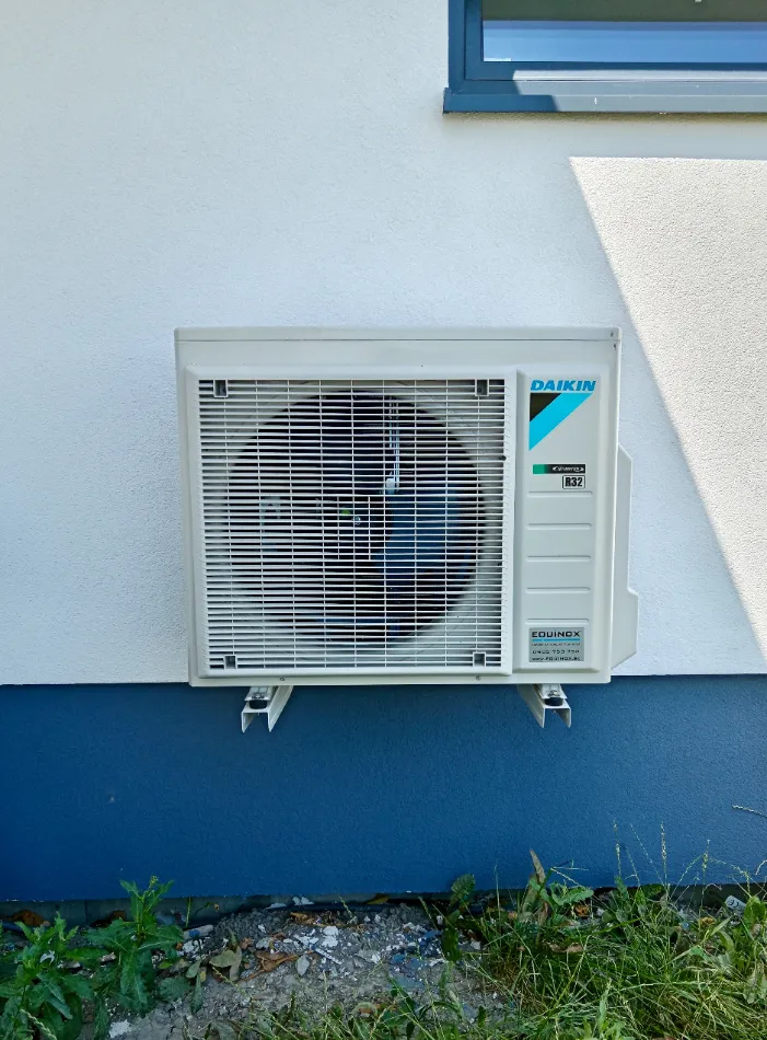 Tepelné čerpadlo vzduch voda Daikin Altherma 3 6kW s chladením rodinný dom Loimersdorf