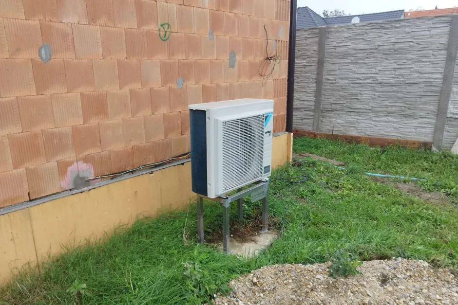 Tepelné čerpadlo vzduch voda Daikin Altherma 3 6kW s chladením rodinný dom Malá Mača