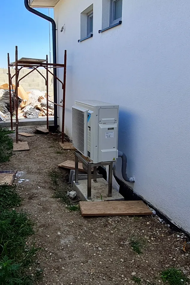 Tepelné čerpadlo vzduch voda Daikin Altherma 3 6kW s chladením rodinný dom Miloslavov