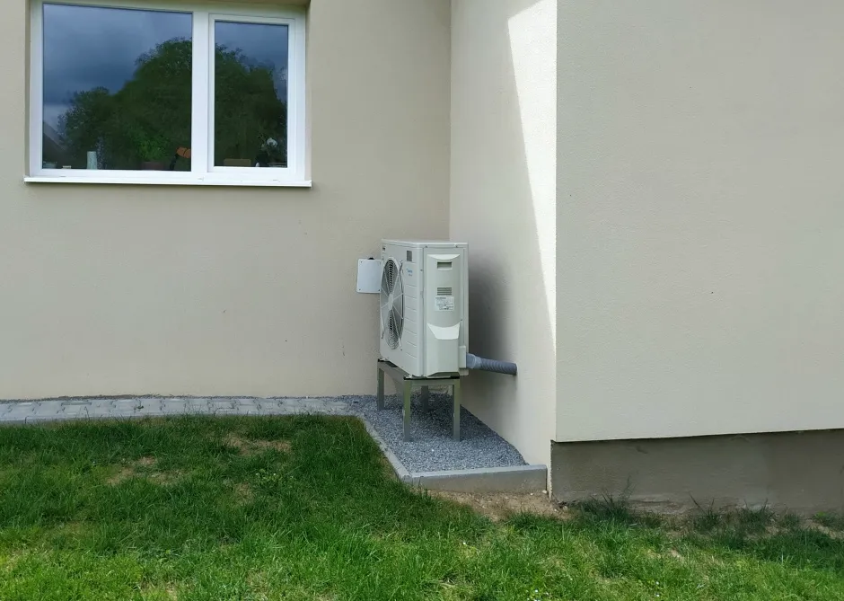 Tepelné čerpadlo vzduch voda Daikin Altherma 3 6kW s chladením rodinný dom Očová