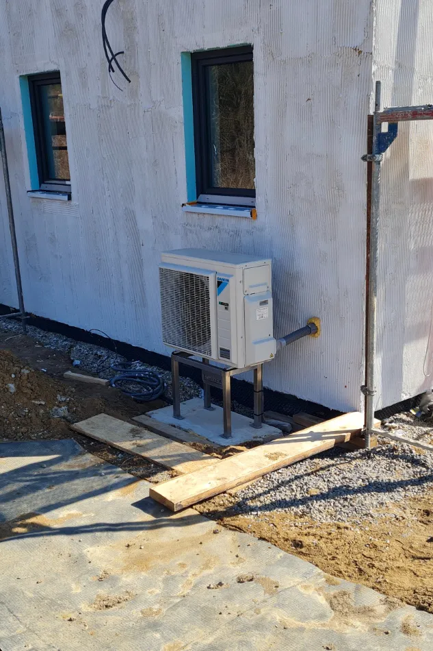 Tepelné čerpadlo vzduch voda Daikin Altherma 3 6kW s chladením rodinný dom Pitelová