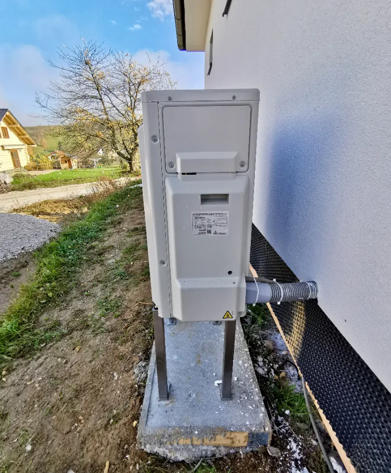 Tepelné čerpadlo vzduch voda Daikin Altherma 3 6kW s chladením rodinný dom Poluvsie