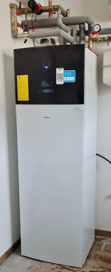Tepelné čerpadlo vzduch voda Daikin Altherma 3 6kW s chladením rodinný dom Pribylina