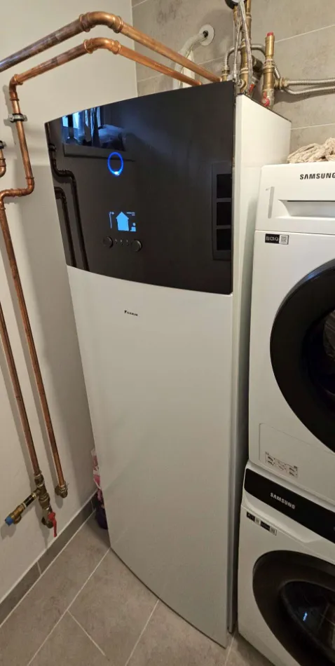 Tepelné čerpadlo vzduch voda Daikin Altherma 3 6kW s chladením rodinný dom Rajecká Lesná