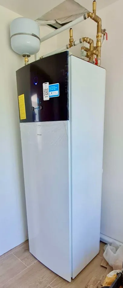 Tepelné čerpadlo vzduch voda Daikin Altherma 3 6kW s chladením rodinný dom Rakytová