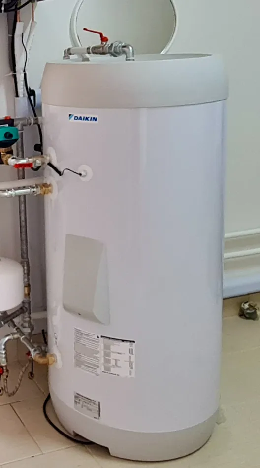 Tepelné čerpadlo vzduch voda Daikin Altherma 3 6kW s chladením rodinný dom Revúca