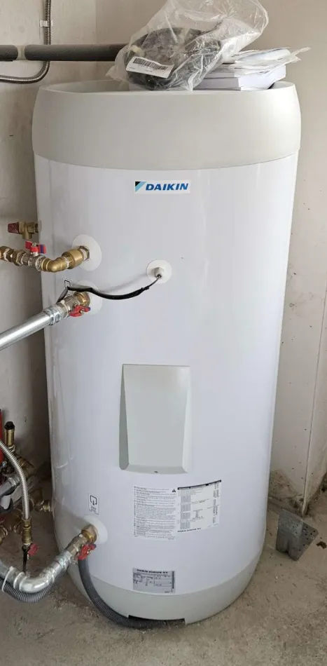Tepelné čerpadlo vzduch voda Daikin Altherma 3 6kW s chladením rodinný dom Rimavská Sobota