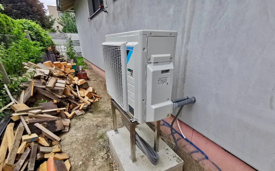 Tepelné čerpadlo vzduch voda Daikin Altherma 3 6kW s chladením rodinný dom Slovenský Grob