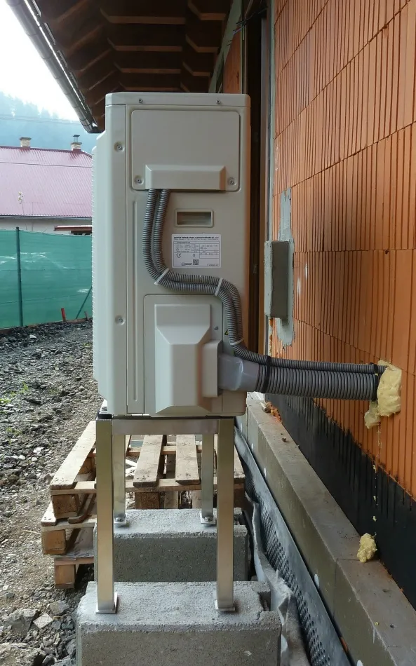 Tepelné čerpadlo vzduch voda Daikin Altherma 3 6kW s chladením rodinný dom, Staré Hory