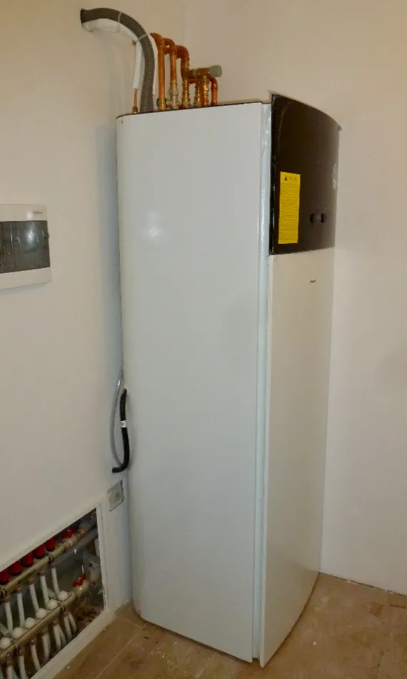 Tepelné čerpadlo vzduch voda Daikin Altherma 3 6kW s chladením rodinný dom Tomášov