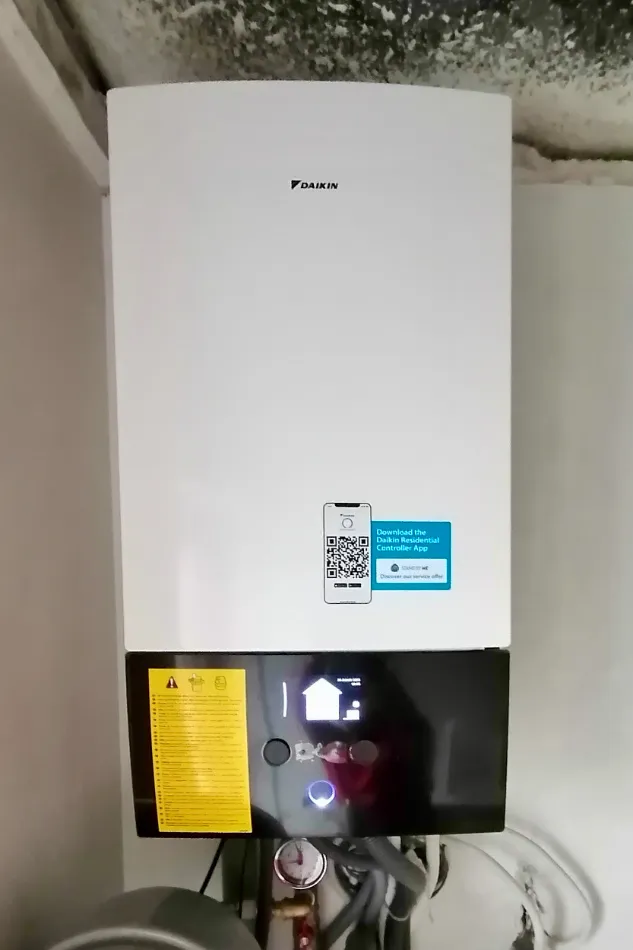Tepelné čerpadlo vzduch voda Daikin Altherma 3 6kW s chladením rodinný dom Tomášov