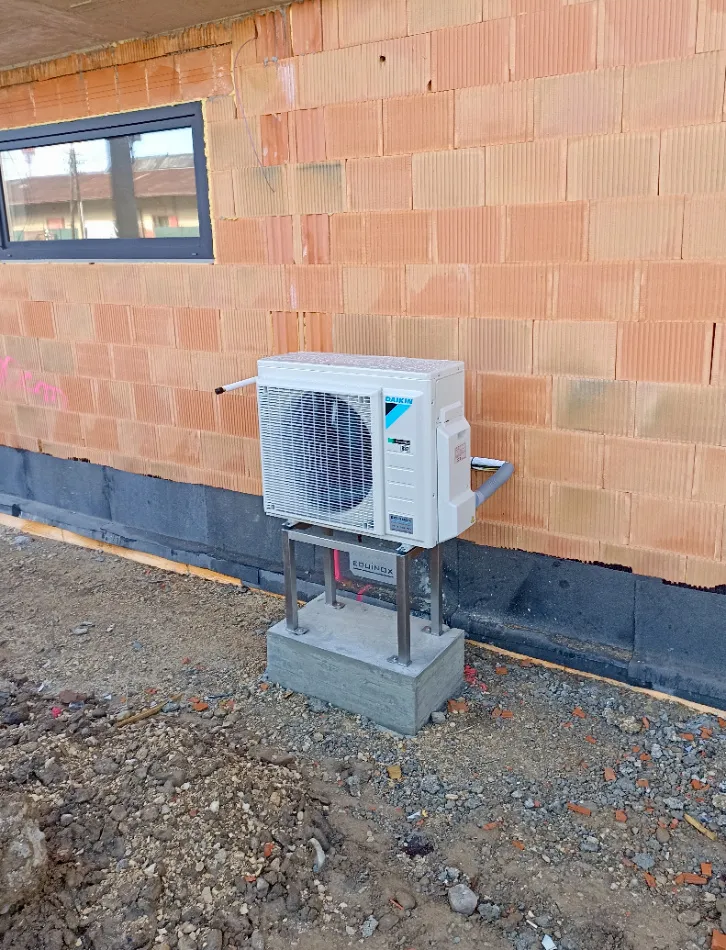 Tepelné čerpadlo vzduch voda Daikin Altherma 3 6kW s chladením rodinný dom Trenčín