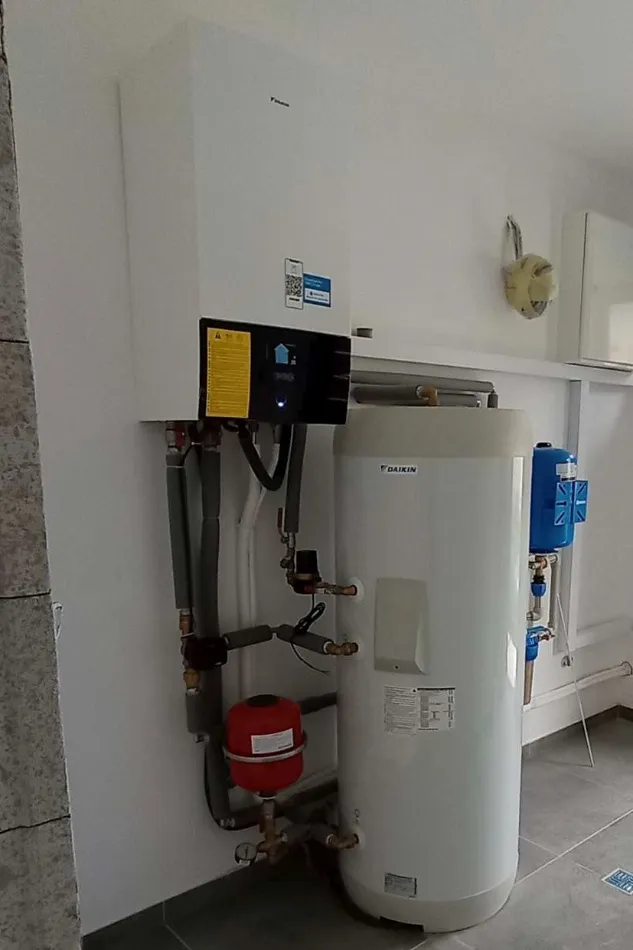 Tepelné čerpadlo vzduch voda Daikin Altherma 3 6kW s chladením rodinný dom Udiča