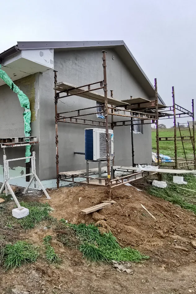 Tepelné čerpadlo vzduch voda Daikin Altherma 3 6kW s chladením rodinný dom Uňatín