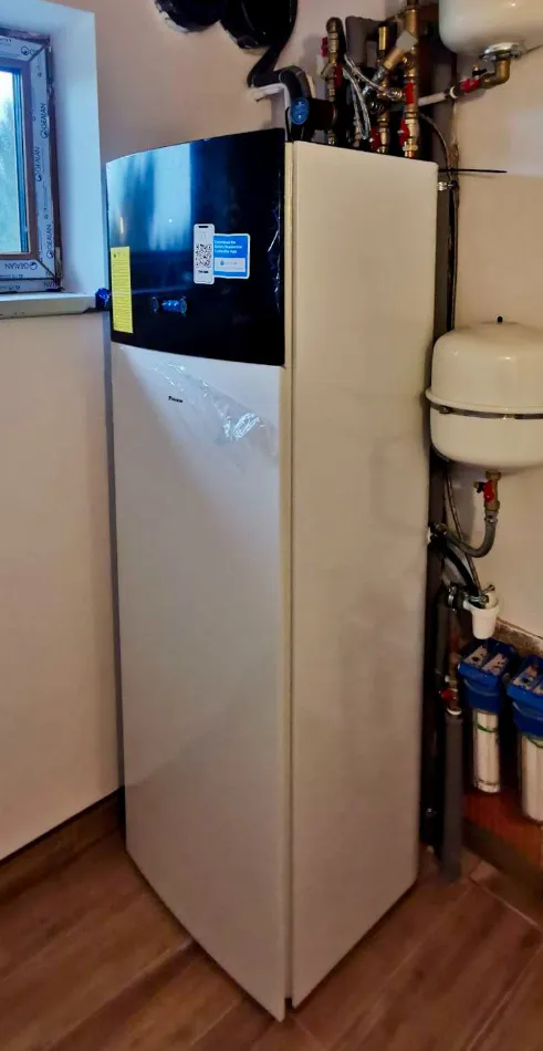 Tepelné čerpadlo vzduch voda Daikin Altherma 3 6kW s chladením rodinný dom Výčapy-Opatovce