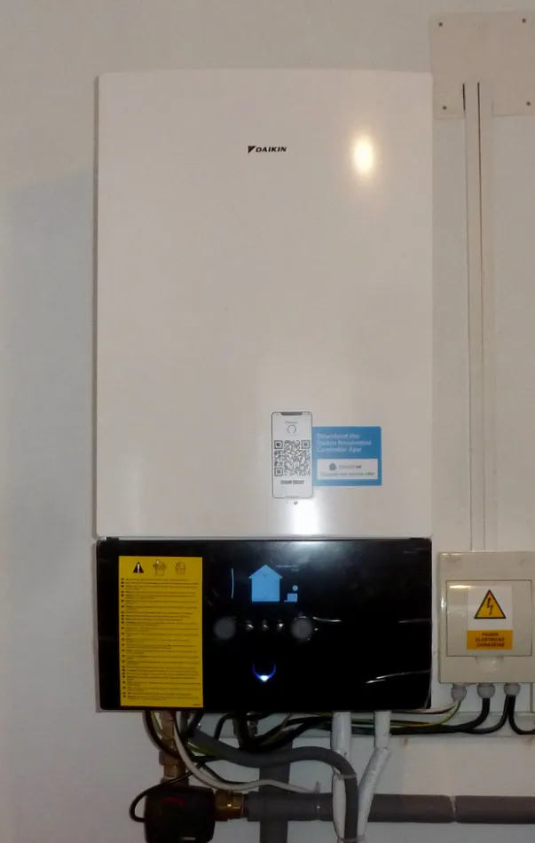 Tepelné čerpadlo vzduch voda Daikin Altherma 3 6kW s chladením rodinný dom Záblatie