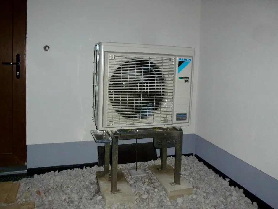 Tepelné čerpadlo vzduch voda Daikin Altherma 3 6kW s chladením rodinný dom Žaškov