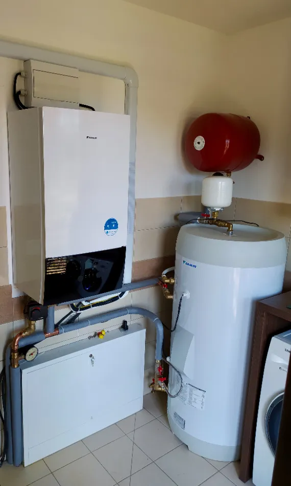Tepelné čerpadlo vzduch voda Daikin Altherma 3 8kW rodinný dom Badín