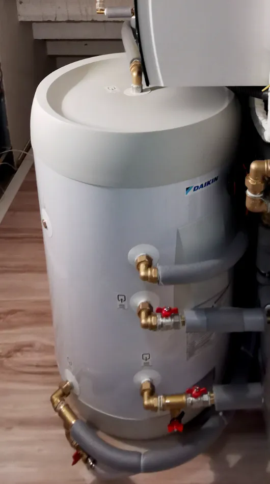 Tepelné čerpadlo vzduch voda Daikin Altherma 3 8kW rodinný dom Blatné