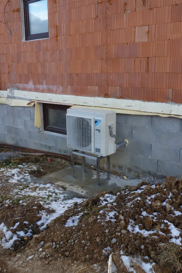 Tepelné čerpadlo vzduch voda Daikin Altherma 3 8kW rodinný dom Bobrov