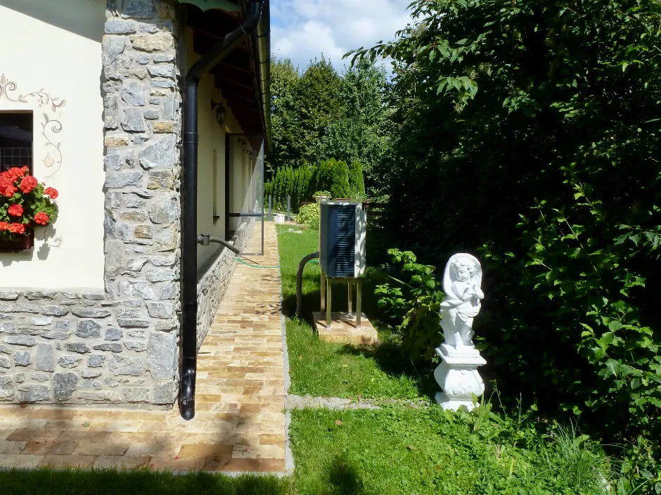 Tepelné čerpadlo vzduch voda Daikin Altherma 3 8kW rodinný dom Bošáca